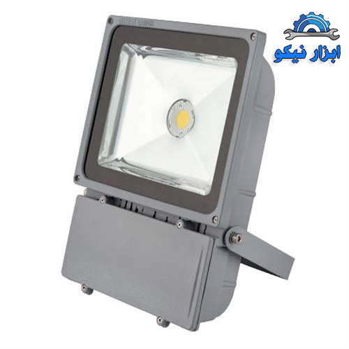 ویژگی پروژکتور برق و انواع آن