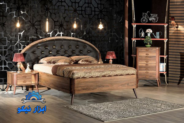 تخت چوبی